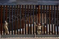 Трамп отказался от идеи закрыть границу с Мексикой