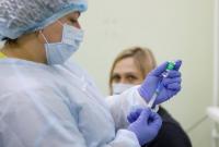В Украине 399 тысяч человек ожидают в очереди на вакцинацию от коронавируса