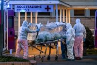 Пандемия коронавируса от COVID-19 в Италии погибли уже более 20 тысяч человек, почти 160 тысяч - больны