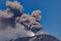 На Сицилії почалась активна фаза виверження вулкану Етна (відео)